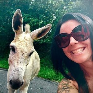 Meet your Posher, Kelly